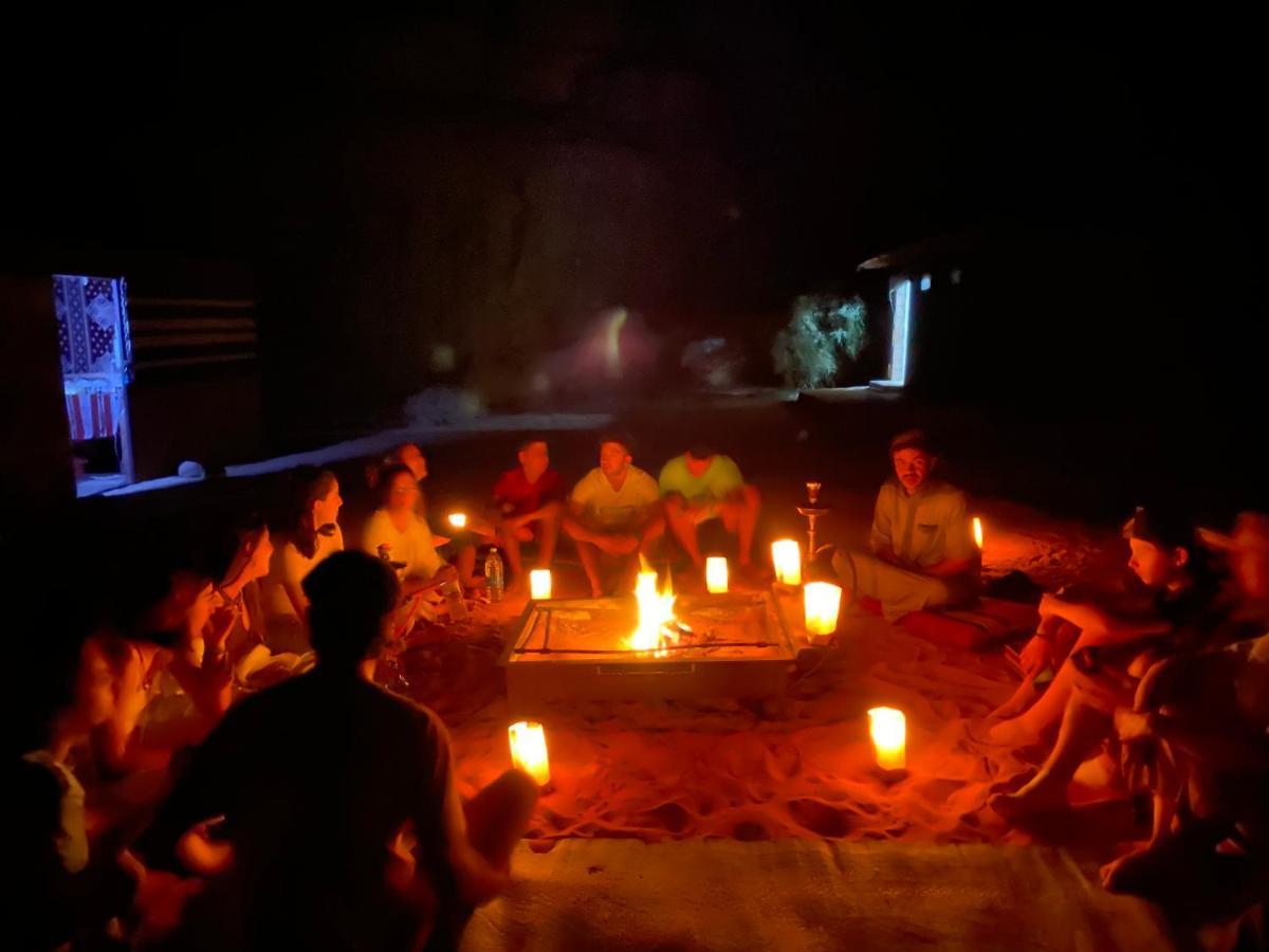 Bedouin Memories Camp Hotel Wadi Rum Bagian luar foto