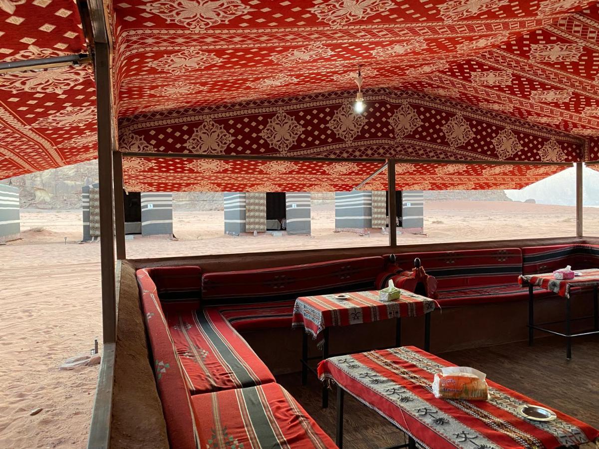 Bedouin Memories Camp Hotel Wadi Rum Bagian luar foto