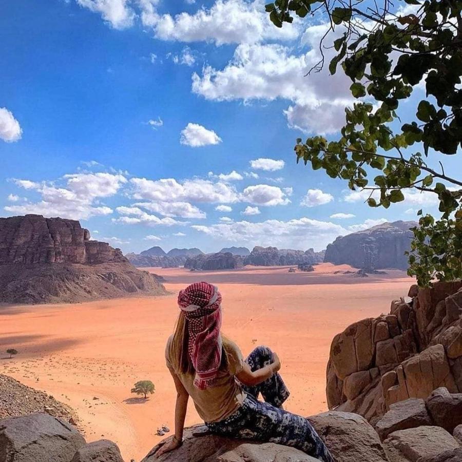 Bedouin Memories Camp Hotel Wadi Rum Bagian luar foto