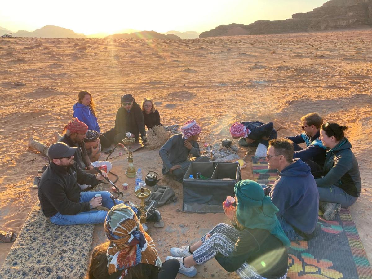 Bedouin Memories Camp Hotel Wadi Rum Bagian luar foto