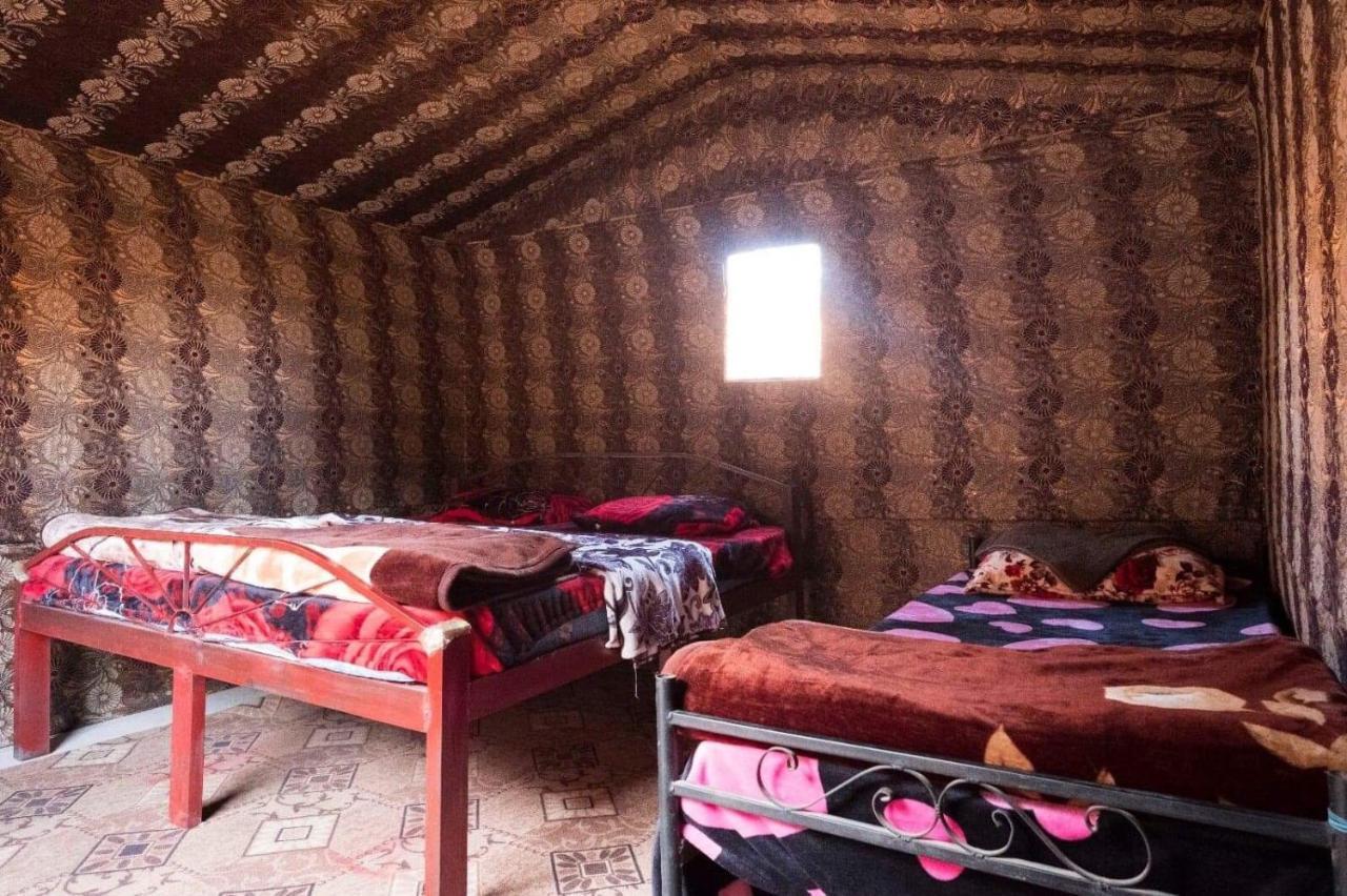 Bedouin Memories Camp Hotel Wadi Rum Bagian luar foto