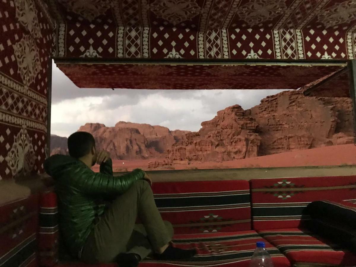 Bedouin Memories Camp Hotel Wadi Rum Bagian luar foto