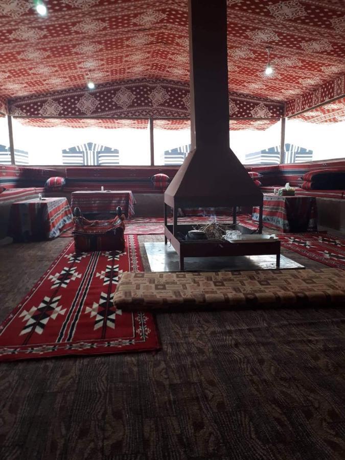 Bedouin Memories Camp Hotel Wadi Rum Bagian luar foto
